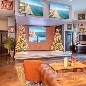 https://spectacular-sunsets-5-star-resort-condo-across-from.hotels-destin.com